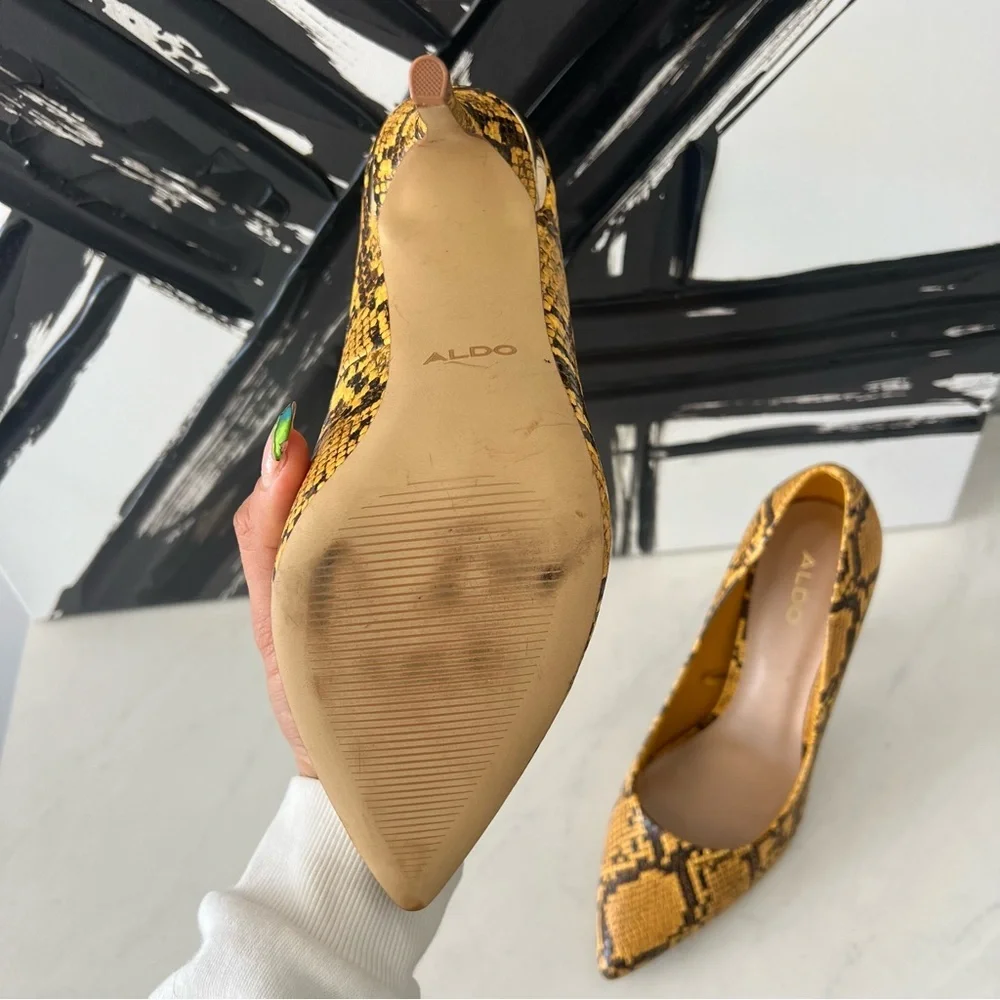ALDO Yellow Snake Print Pumps - Picture 8 of 9
